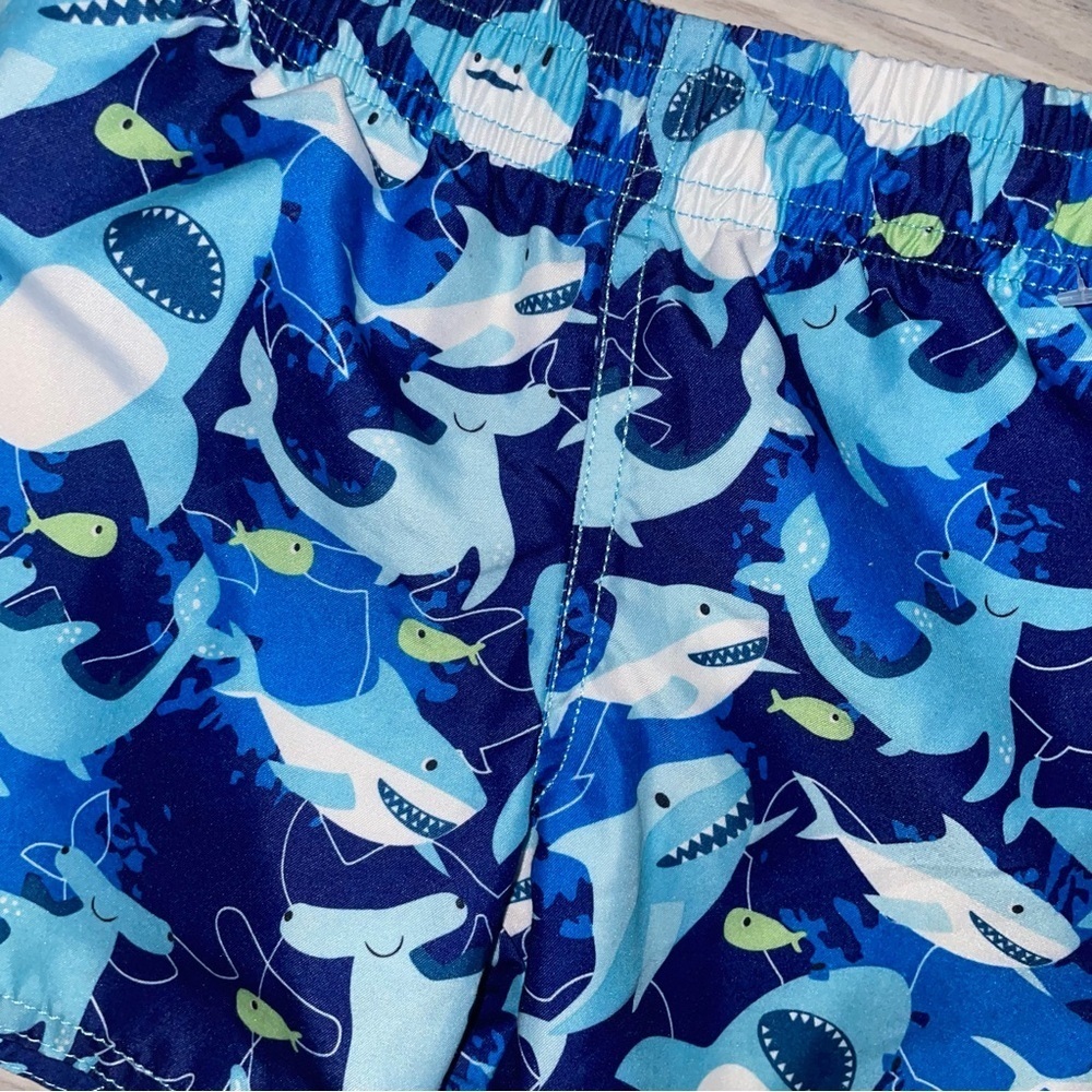 ⭐Wonder Kids Baby Boys Swim Trunks 18M⭐ - Picture 2 of 3